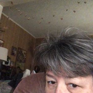 Meet your Posher, Linda